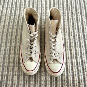 White High Top Converse Chuck Taylor White Cream Size 8
